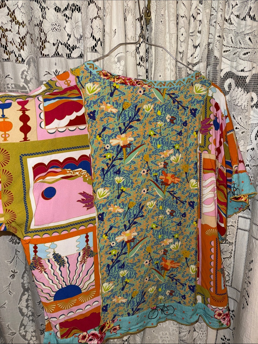 John Mark Multicolor Floral Patchwork Blouse in Yellow, Orange, Pink, Blue sm - Picture 7 of 8